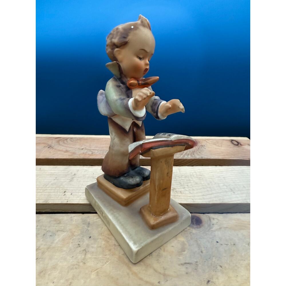 Vintage Goebel Hummel "Band Leader" Figurine (#129) - Great Condition